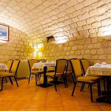 Hotel Pilime París