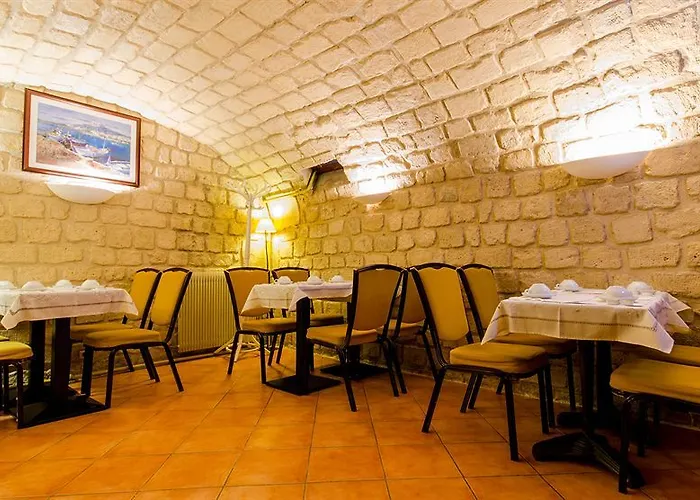 Hotel Pilime Paris