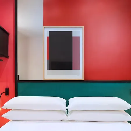 Hotel Pilime Paris